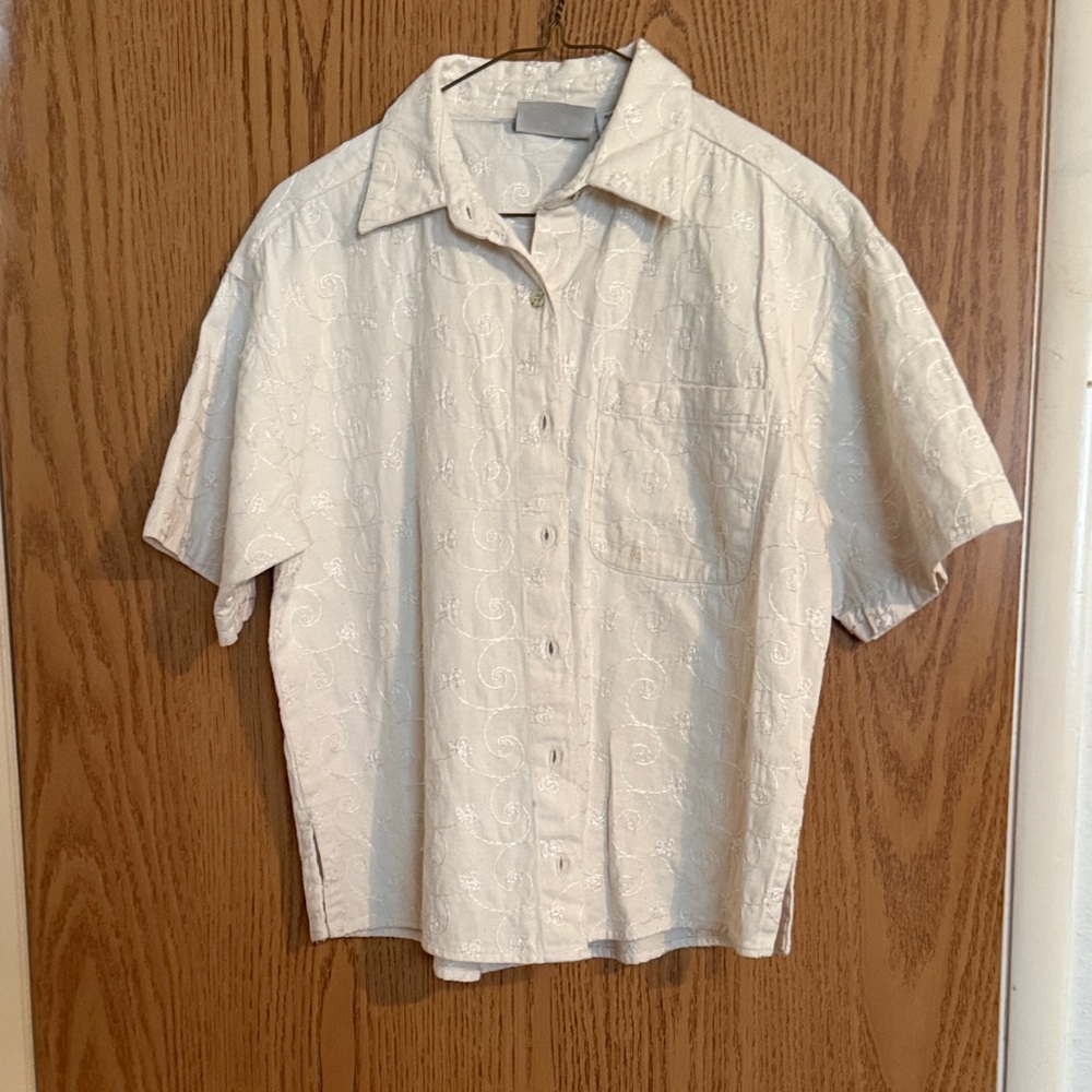 VTG 80s 90s Short Sleeve Embroidered Cream Ivory Button Front Camp Shirt Size S